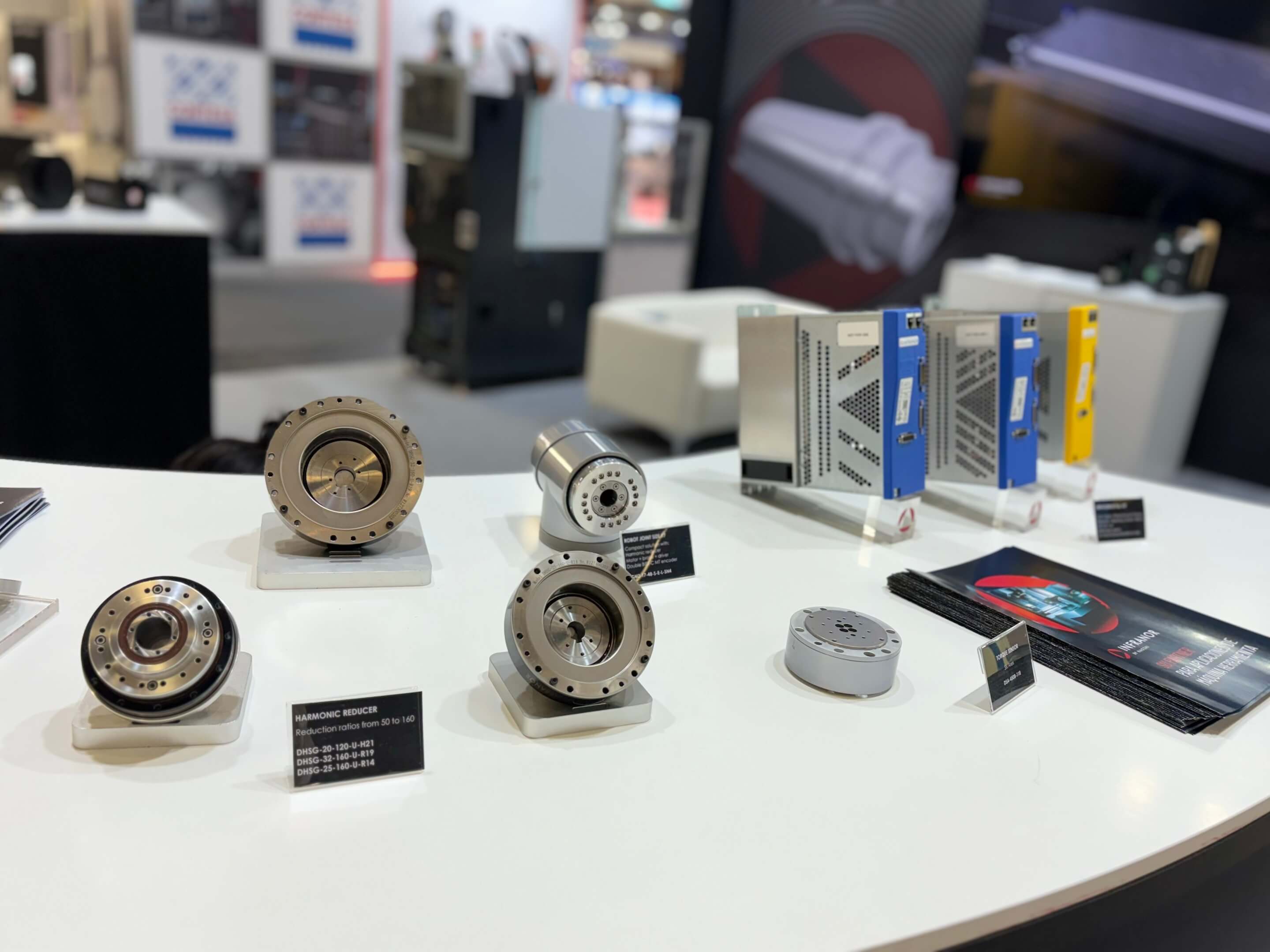 Precision spindle display